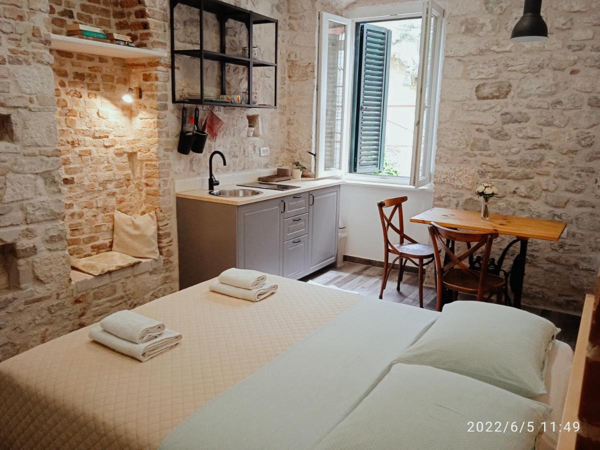 Rooms And Apartments Djanovic Split Exteriér fotografie